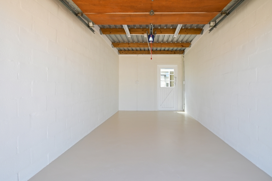 2 Bedroom Property for Sale in Sunningdale Western Cape